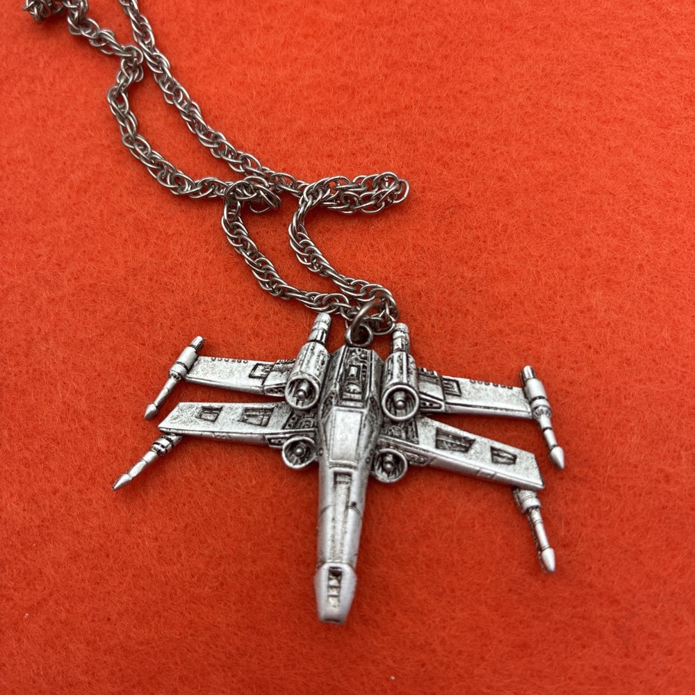 Vintage 1977 Star Wars X-Wing Fighter Necklace 20th Century Fox Pewter Pendant